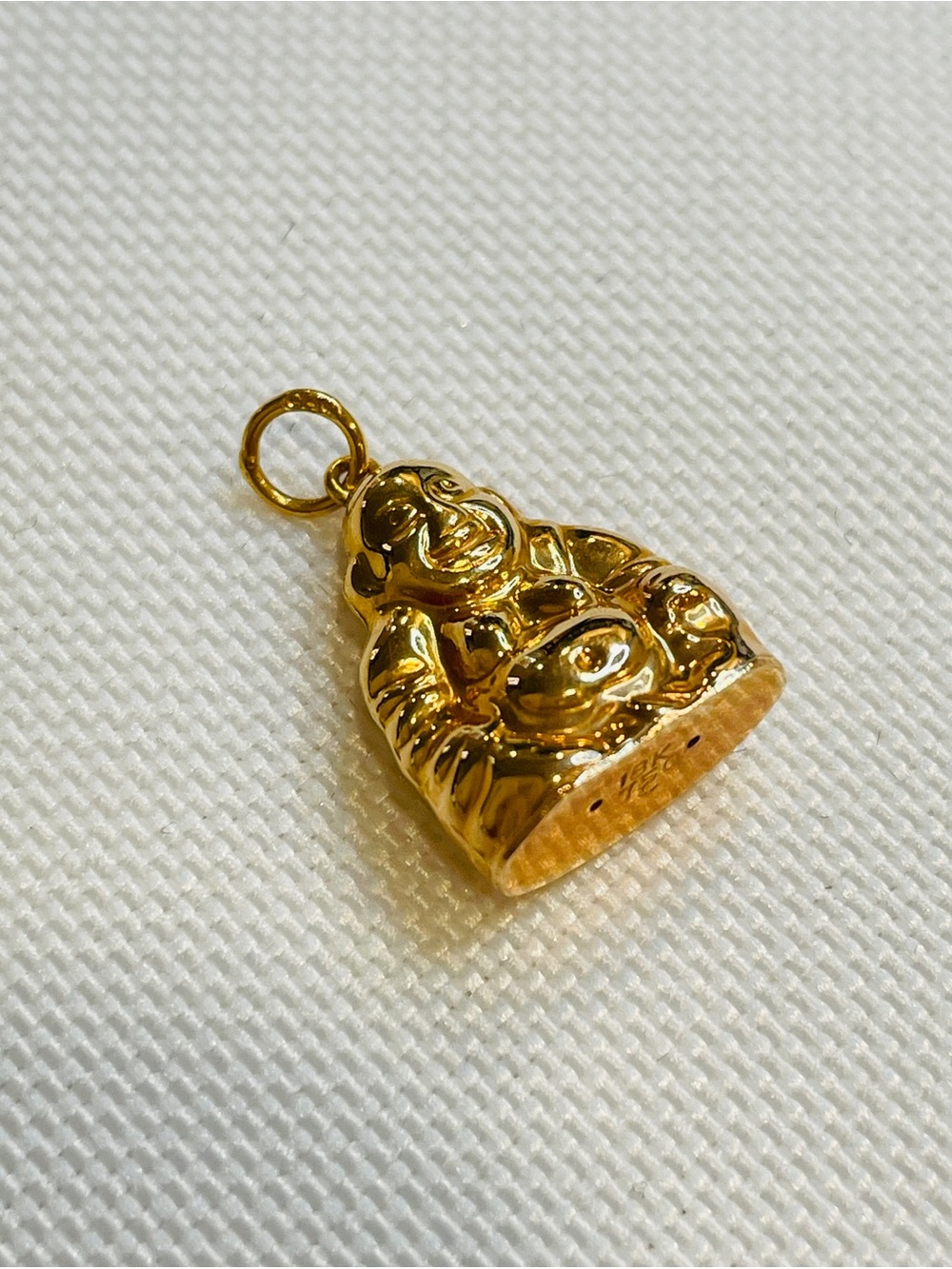 18k  Yellow Gold Laughing Buddha Charm Pendant - Picture 2 of 5